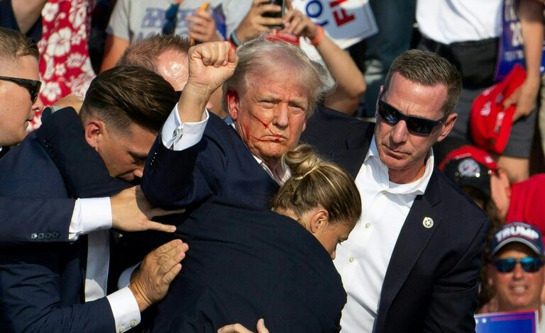 Президент Трамп и телохранители